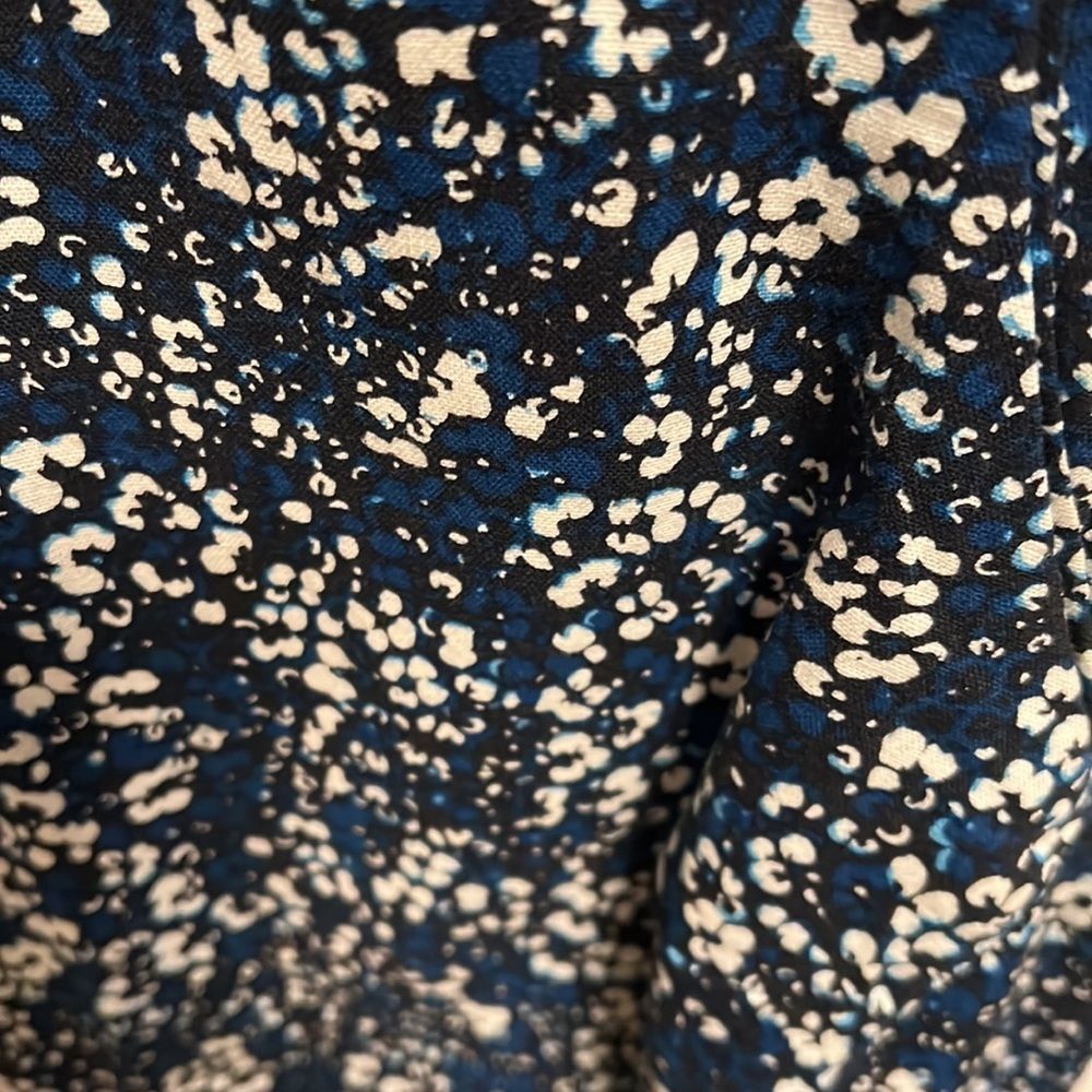 Gap Dress in Black floral print - Size 4 - Picture 4 of 5